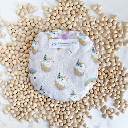 Cuscino termico per coliche bimbi bambini neonati e neo mamme, in puro cotone 100%, sfoderabile e lavabile, con noccioli di ciliegia