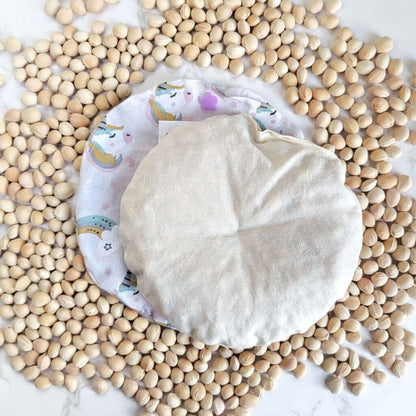 Cuscino termico per coliche bimbi bambini neonati e neo mamme, in puro cotone 100%, sfoderabile e lavabile, con noccioli di ciliegia