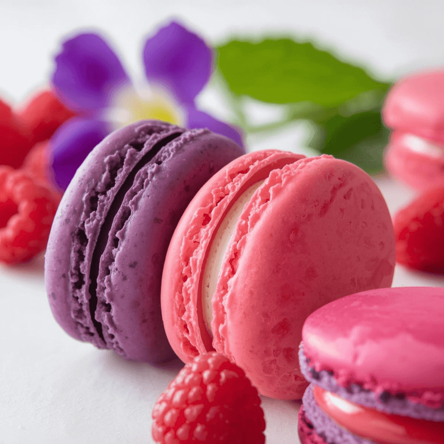 Elisir di macaron con lampone e fiori di violetta per fragranza per candele profumate.